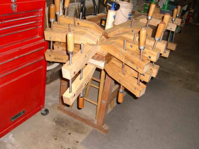 Headstock veneer clamped